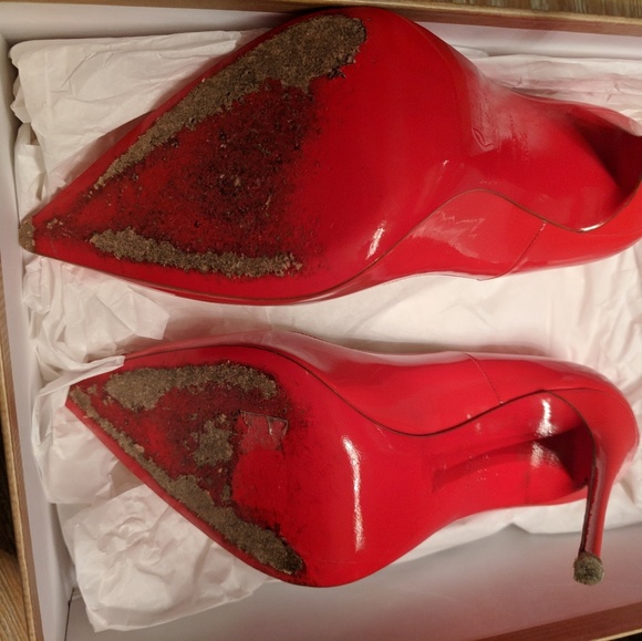 Red Bottoms Pumps - Picture 5 of 5